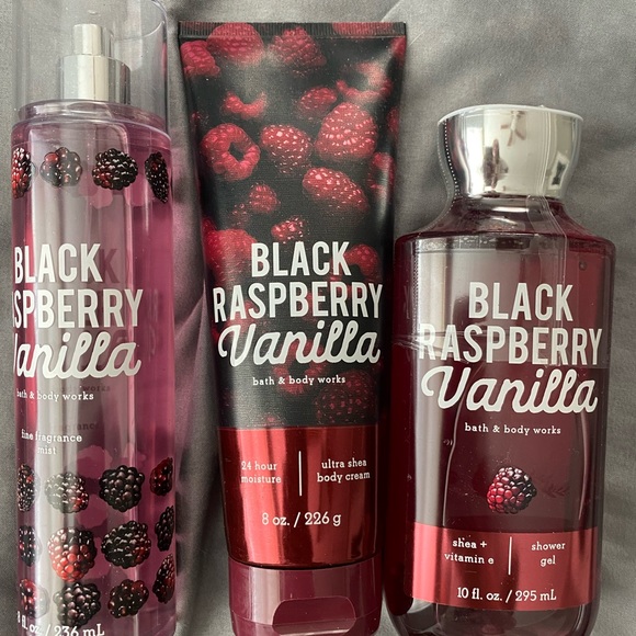 Black raspberry vanilla bath and body works set - Picture 4 of 4